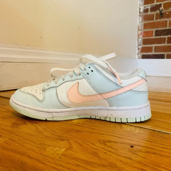 Women's Nike Dunk Low 'Crimson Tint' Barely Green Sneaker, Size 7 DD1503-104 - Picture 10 of 15